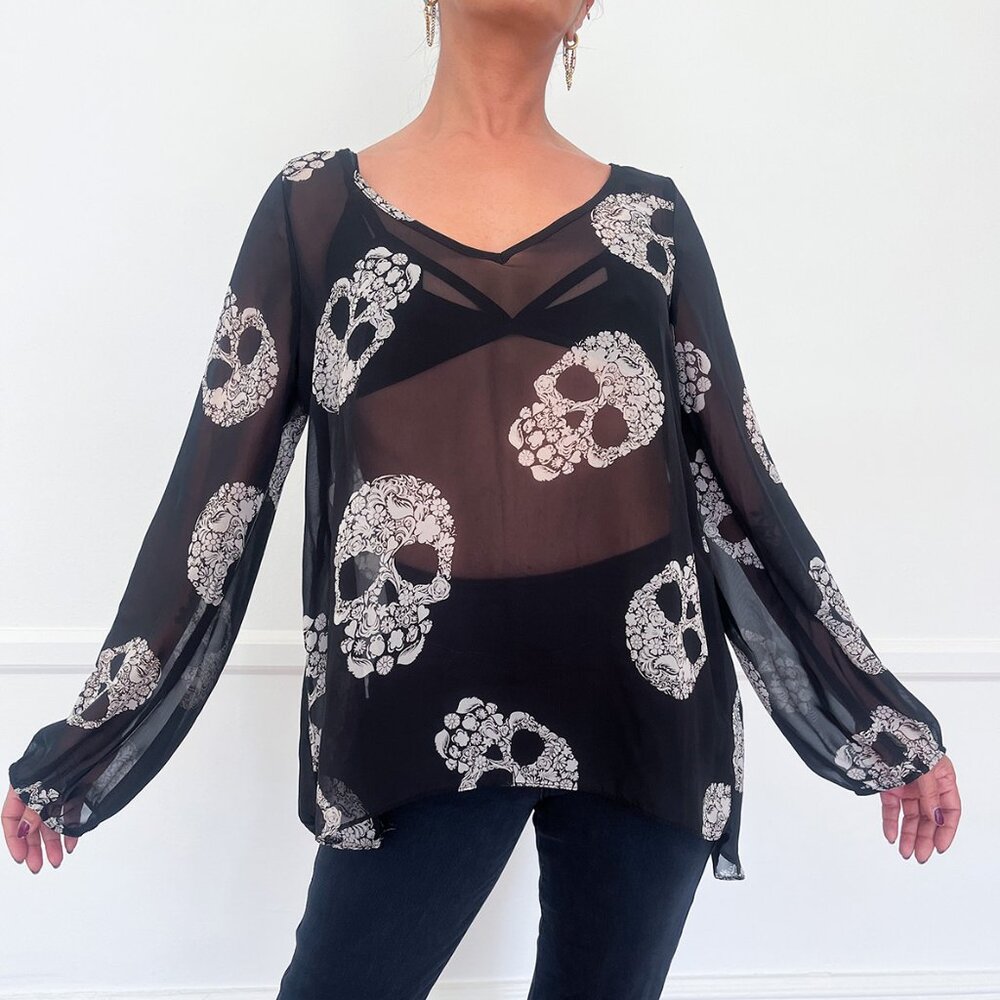 Sheer Skull Print Chiffon Boho Top – Small